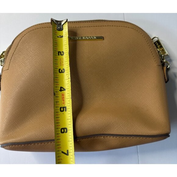 Steve Madden Tan Saffiano Dome Crossbody Bag With Chain Strap & Gold Accents - Picture 14 of 15